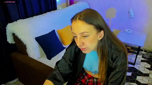 CurlySteph online show from 03/13/25, 06:23