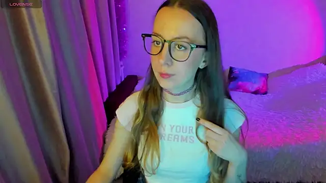 CurlySteph online show from 09/18/25, 06:43