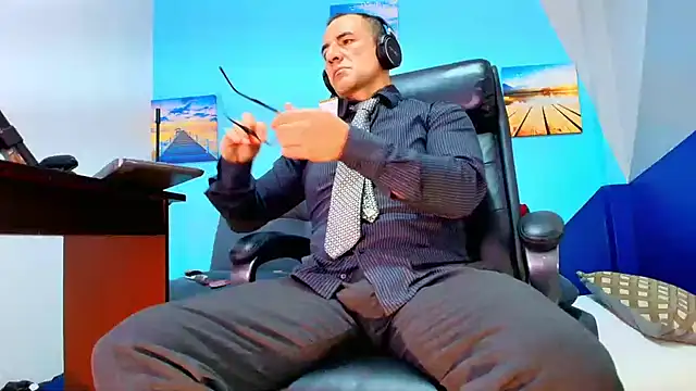 juanses n toro online show from 12/22/25, 01:08