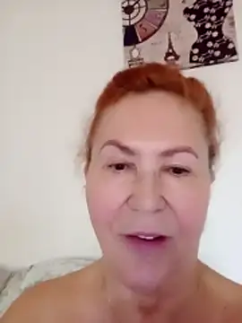 Hottie-Mom online show from 11/01/25, 09:00