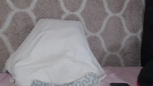 Hottie-Mom online show from 03/03/26, 10:21