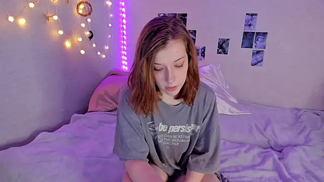 YunaPeace online show from 12/14/25, 11:37