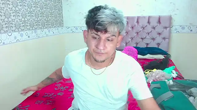 Dona and Carl online show from 01/22/25, 03:09