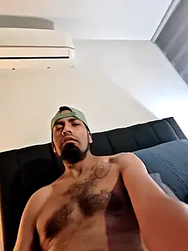 Snapshot of Chacal_Armyy chatting on 11/06/25, 08:26 Chacal Armyy online show from 11/06/25, 08:26