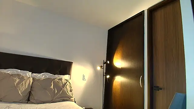 Snapshot of Kimy_Angel chatting on 05/27/26, 01:57 Kimy Angel online show from 05/27/26, 01:57