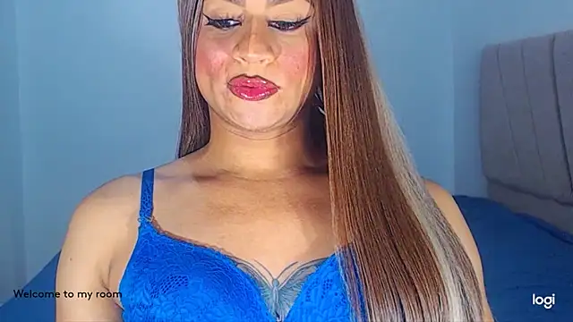 Snapshot of Valenntyna chatting on 01/15/26, 07:39 Valenntyna online show from 01/15/26, 07:39