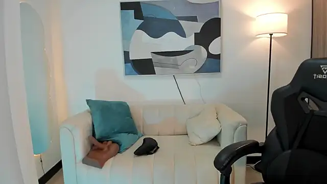 SaraParker  online show from 02/06/26, 08:56