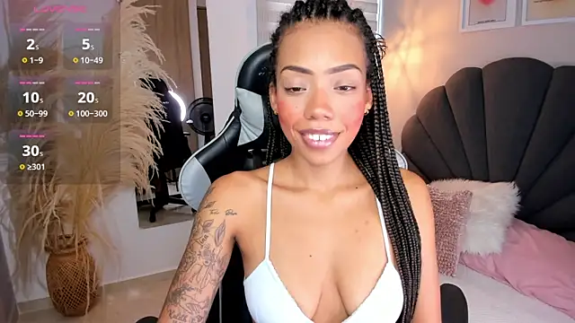 ashley 23  online show from 01/23/25, 10:33