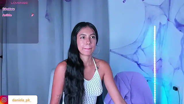 Snapshot of roxy_pk_ chatting on 11/10/25, 09:14 roxy pk online show from 11/10/25, 09:14