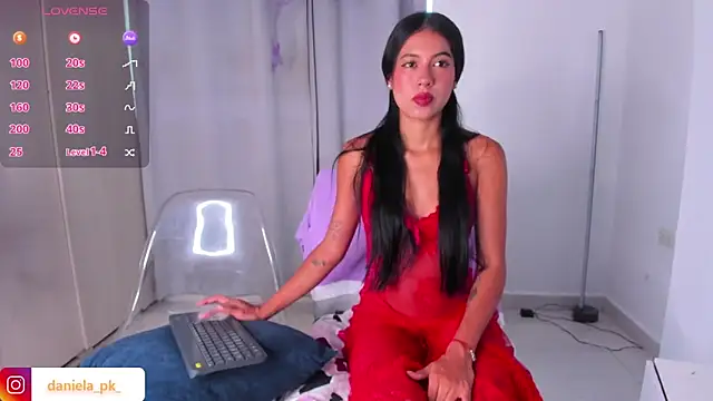 Snapshot of roxy_pk_ chatting on 11/24/25, 07:24 roxy pk online show from 11/24/25, 07:24