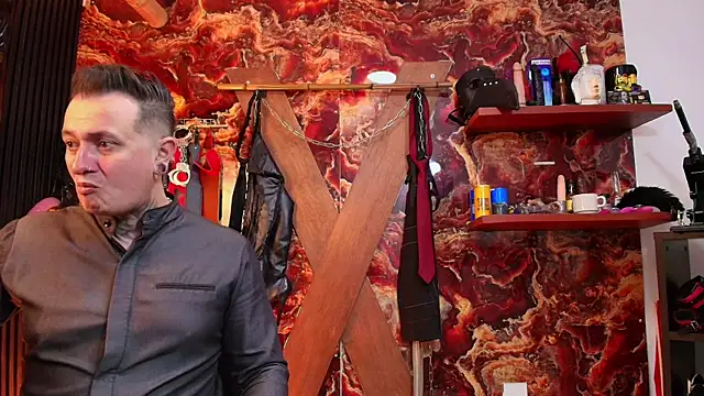 boy n girl online show from 11/16/25, 01:39