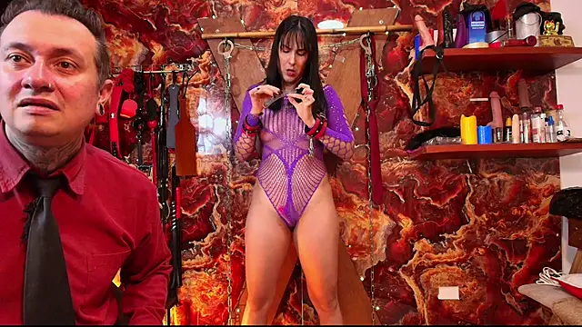 boy n girl online show from 02/12/26, 06:36