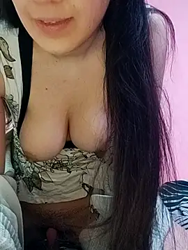 Amaya07 online show from 12/17/25, 08:37