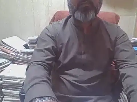 hairymaster95 online show from 11/15/25, 06:55