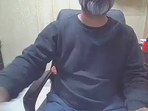 hairymaster95 online show from 01/11/26, 07:02