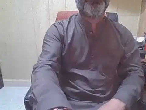 hairymaster95 online show from 03/27/26, 03:56