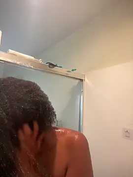 Cum2Charm online show from 04/23/26, 02:19