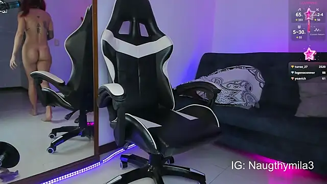 Snapshot of Sky_dominika_ chatting on 03/07/25, 04:24 Sky dominika online show from 03/07/25, 04:24