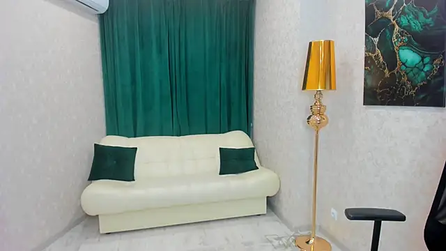 Snapshot of EnergyBunny_1 chatting on 01/31/25, 12:17 EnergyBunny 1 online show from 01/31/25, 12:17