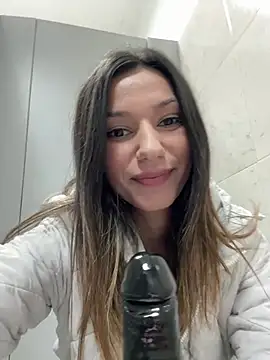  MiaQueen  online show from 03/13/25, 10:32