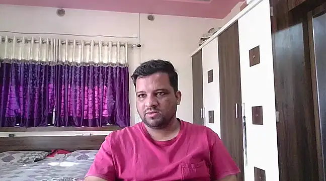 Snapshot of dhruv_love chatting on 02/20/25, 04:07 dhruv love online show from 02/20/25, 04:07