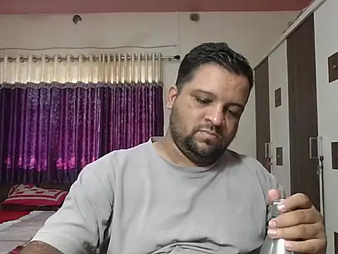 dhruv love online show from 04/22/26, 04:26