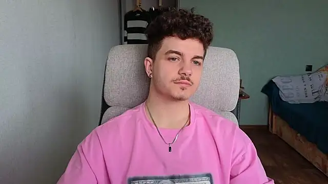 Remy Miles online show from 03/06/26, 06:54