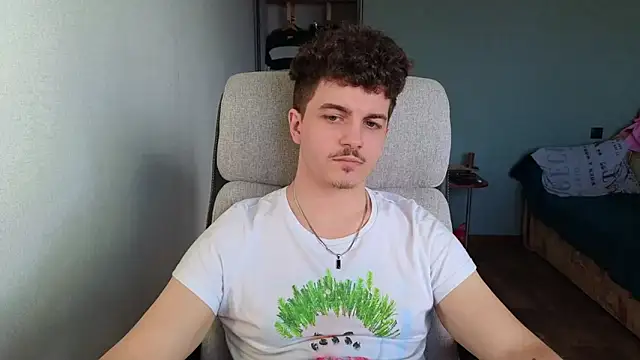 Remy Miles online show from 03/10/26, 02:00