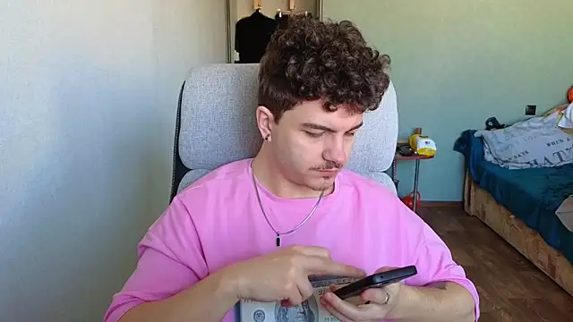 Remy Miles online show from 03/23/26, 05:55