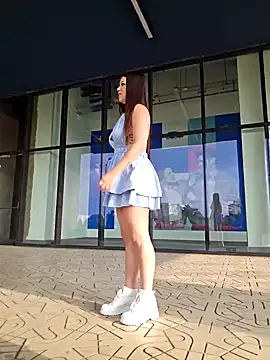 Snapshot of Alyshanon18 chatting on 01/01/25, 09:41 Alyshanon18 online show from 01/01/25, 09:41