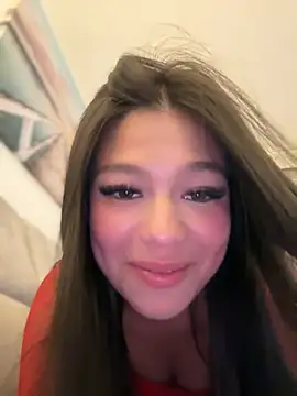 Snapshot of Alyshanon18 chatting on 02/09/25, 10:32 Alyshanon18 online show from 02/09/25, 10:32