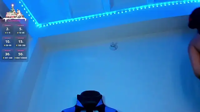 Snapshot of divinesalome chatting on 12/19/24, 07:40 divinesalome online show from 12/19/24, 07:40