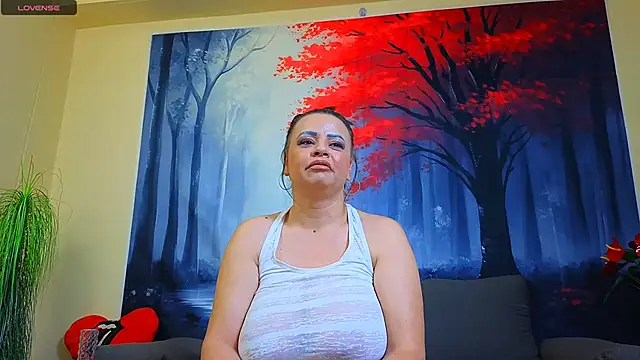 Snapshot of ElizabethEven chatting on 03/16/25, 03:58 ElizabethEven online show from 03/16/25, 03:58