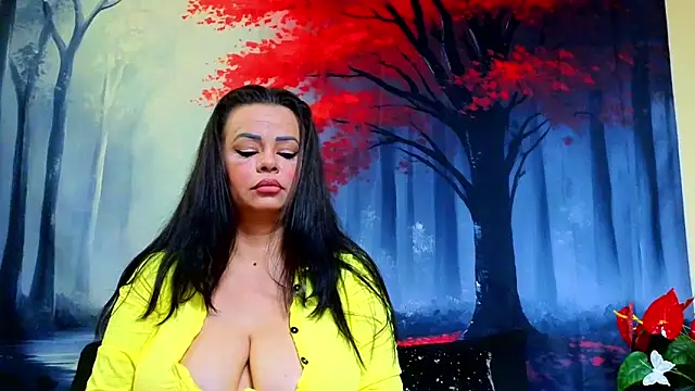 ElizabethEven online show from 10/22/25, 08:30