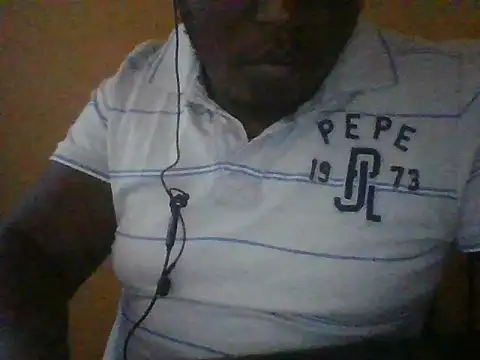 Snapshot of honeyswit chatting on 09/09/25, 08:03 honeyswit online show from 09/09/25, 08:03