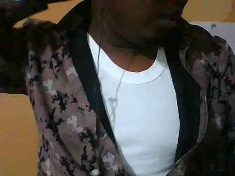 Snapshot of honeyswit chatting on 09/30/25, 08:47 honeyswit online show from 09/30/25, 08:47