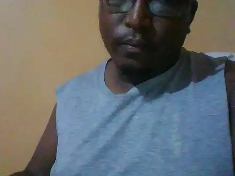 Snapshot of honeyswit chatting on 10/07/25, 07:22 honeyswit online show from 10/07/25, 07:22