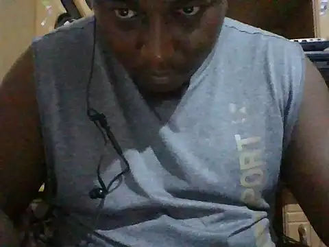 Snapshot of honeyswit chatting on 01/05/26, 09:18 honeyswit online show from 01/05/26, 09:18