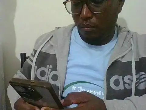 Snapshot of honeyswit chatting on 01/17/26, 10:13 honeyswit online show from 01/17/26, 10:13