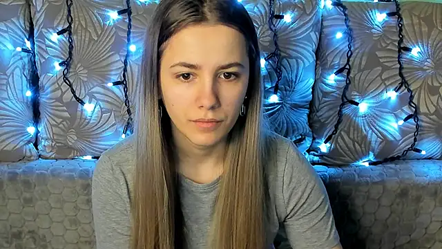 MaggieCake online show from 02/27/25, 05:45