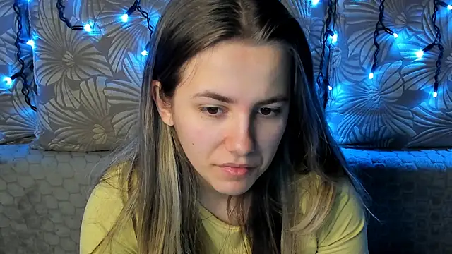 MaggieCake online show from 02/16/26, 01:46