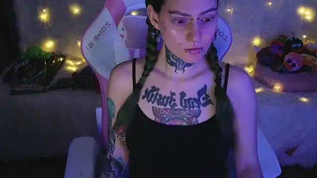 Ginger Stay online show from 04/23/26, 09:52