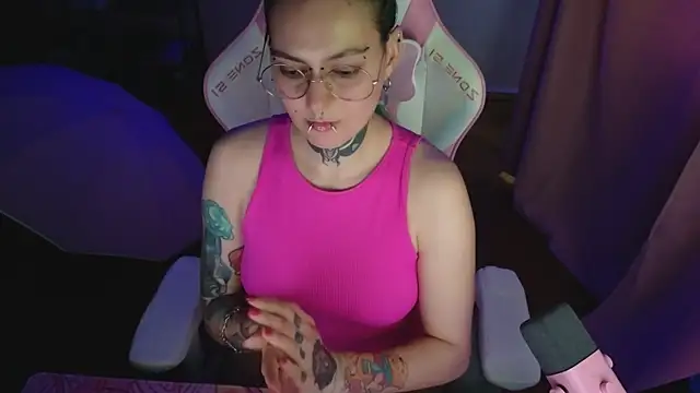 Ginger Stay online show from 06/17/26, 01:34