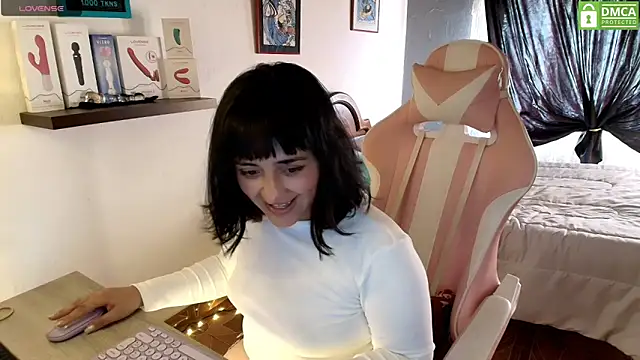 Snapshot of venus_666 chatting on 03/21/25, 08:29 venus 666 online show from 03/21/25, 08:29