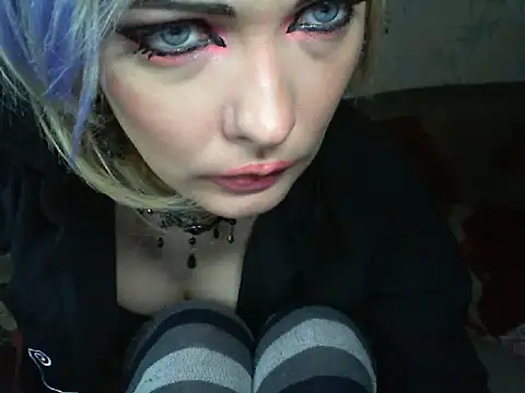 Snapshot of WildMissNiks chatting on 03/18/26, 09:12 WildMissNiks online show from 03/18/26, 09:12