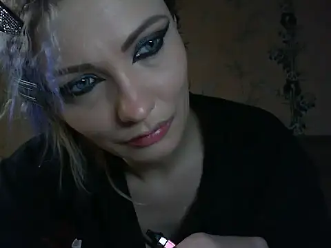 Snapshot of WildMissNiks chatting on 04/11/26, 06:40 WildMissNiks online show from 04/11/26, 06:40