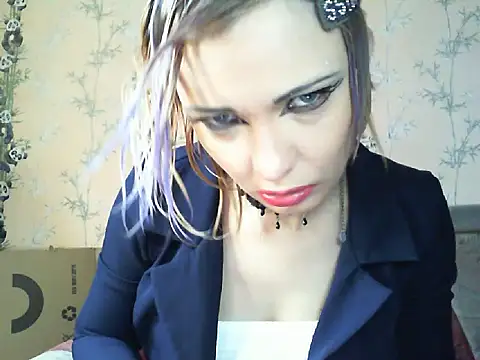 Snapshot of WildMissNiks chatting on 04/16/26, 06:58 WildMissNiks online show from 04/16/26, 06:58