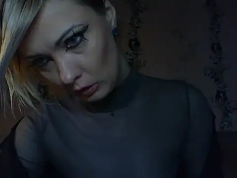 Snapshot of WildMissNiks chatting on 04/29/26, 06:06 WildMissNiks online show from 04/29/26, 06:06