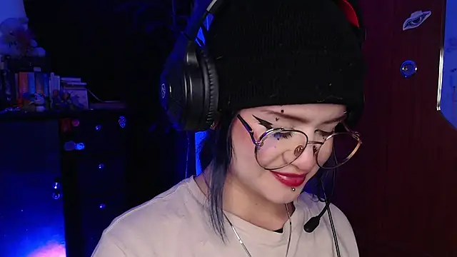 Raventh  online show from 12/14/25, 03:23