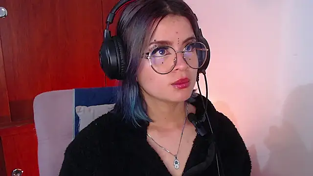 Raventh  online show from 03/18/26, 02:20